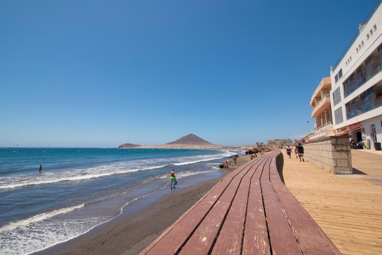 Alquilaencanarias El Medano Playa El Cabezo Esterno foto